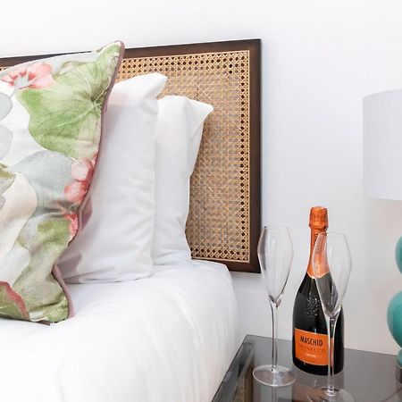 Modern Self Contained Studio Home Cheltenham Luaran gambar