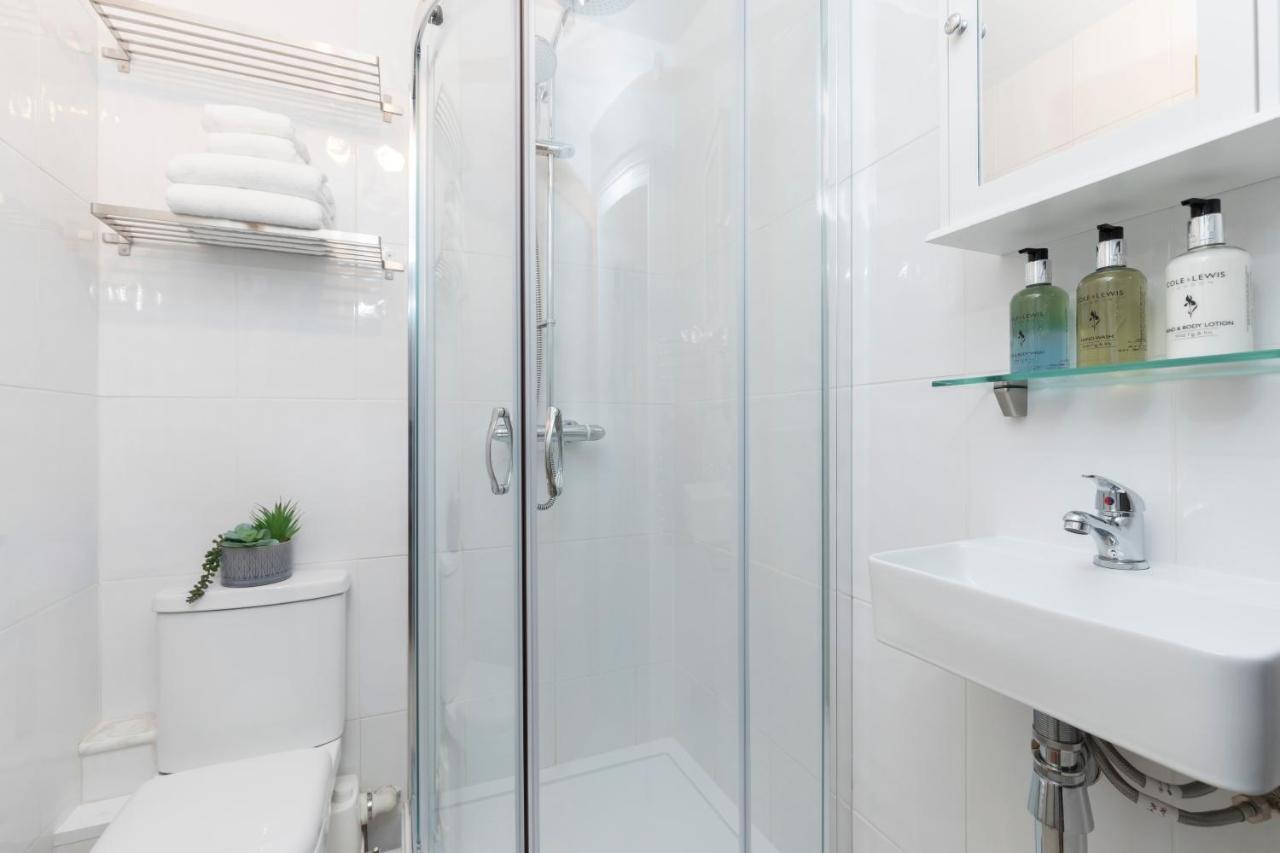Modern Self Contained Studio Home Cheltenham Luaran gambar